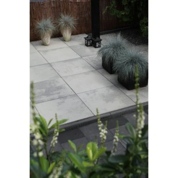 Terrastegel Beton Broadway Grijs/Zwart 60x60x4,7 Cm 4 Terrastegel Beton Broadway Grijs/Zwart 60x60x4,7 Cm - Afbeelding 4