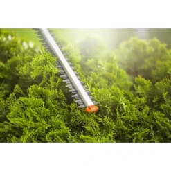 Gardena 18V Heggenschaar Telescopisch THS 42cm (zonder Accu) 8 Gardena 18V Heggenschaar Telescopisch THS 42cm (zonder Accu) -Tuinmeubel Verkoop 123 2621