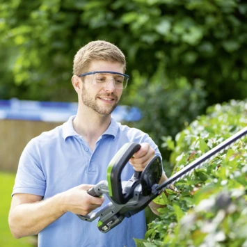 LUX 20V Heggenschaar + 2,0Ah Accu + Lader 5 LUX 20V Heggenschaar + 2,0Ah Accu + Lader - Afbeelding 5