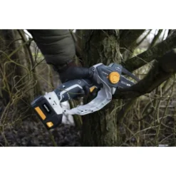 Batavia Nexxsaw 18V Hand-kettingzaag (Incl.2.0Ah Accu En Oplader) 8 Batavia Nexxsaw 18V Hand-kettingzaag (Incl.2.0Ah Accu En Oplader) -Tuinmeubel Verkoop 123 3043