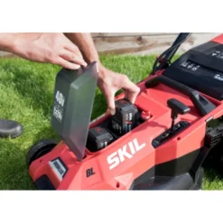 SKIL 20V Grasmaaier 0140BA Brushless 43cm + 2 Accu's 4,0Ah + Snellader -Tuinmeubel Verkoop 123 3655
