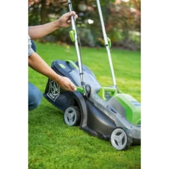 LUX 20V Accu Grasmaaier 33cm Incl. 2 Accu's 4,0Ah + Lader 15 LUX 20V Accu Grasmaaier 33cm Incl. 2 Accu's 4,0Ah + Lader -Tuinmeubel Verkoop 123 3678