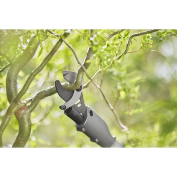 Gardena 18V Takkenschaar (P4A) Incl. 2.0Ah Accu + Lader 3 Gardena 18V Takkenschaar (P4A) Incl. 2.0Ah Accu + Lader - Afbeelding 3