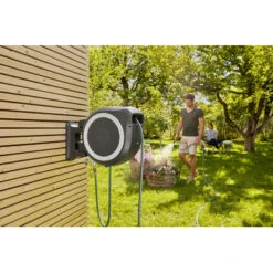 Gardena Wandslangenbox Roll Up 35 Grijs/wit Meter Incl. Tuinspuit -Tuinmeubel Verkoop 123 4867