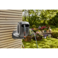 Gardena Wandslangenbox Roll Up 15 Grijs/wit Meter Incl. Tuinspuit 12 Gardena Wandslangenbox Roll Up 15 Grijs/wit Meter Incl. Tuinspuit -Tuinmeubel Verkoop 123 4928